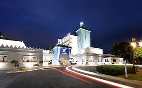 Hotel Abades Benacazon